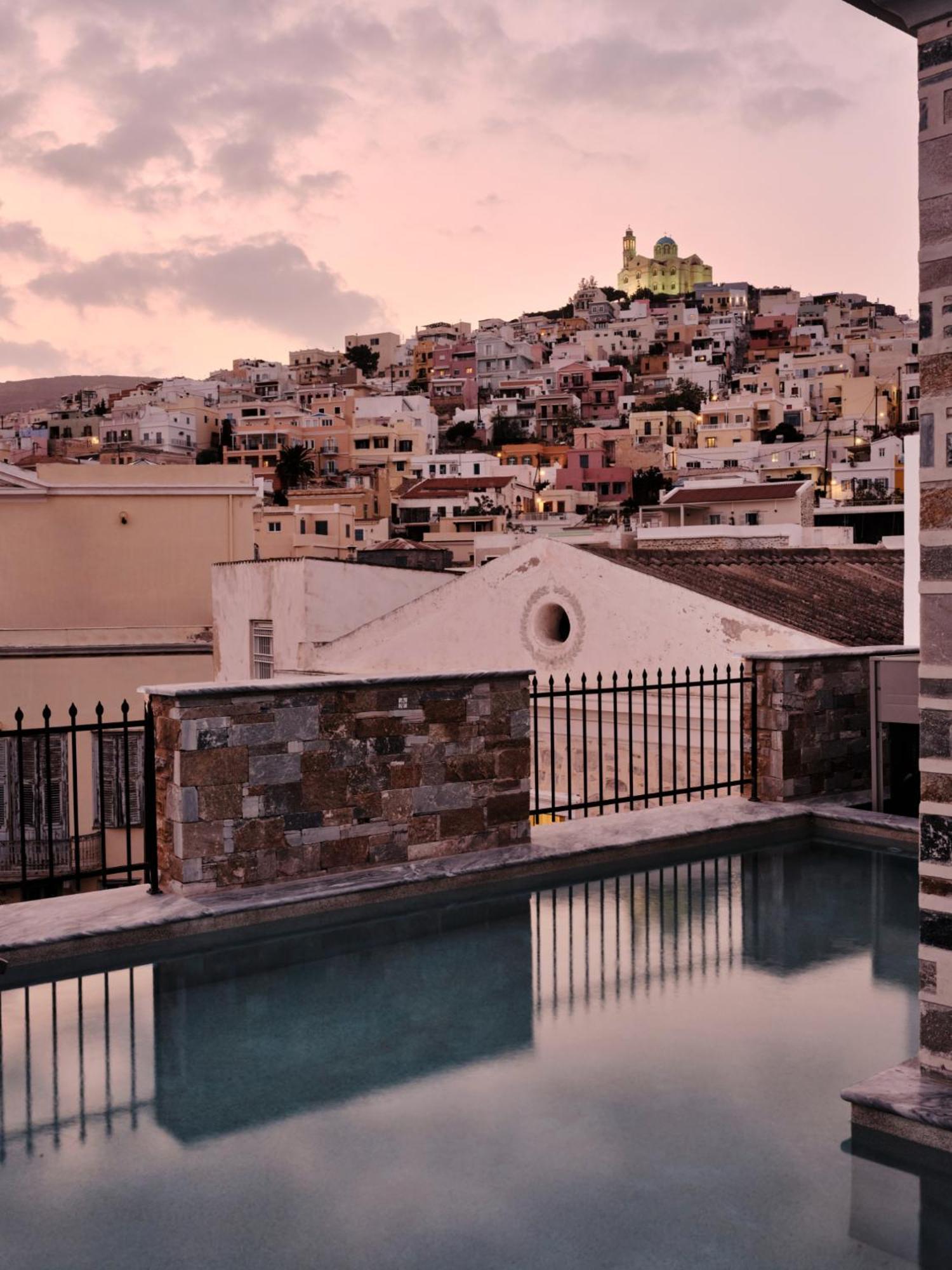 Argini Syros Hotel Ermoupoli Eksteriør billede